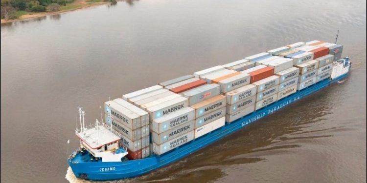 Navieras paraguayas, preocupadas por caso de «piratas» que asaltaron un buque en la hidrovía
