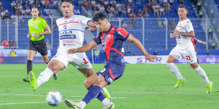 Con la obligación de ganar, Cerro Porteño visita a Nacional