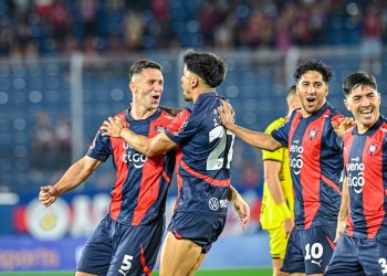 Estreno triunfal del Cerro Porteño de Jorge Bava