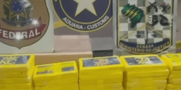 Incautan vehículo paraguayo con más de 100 kilos de cocaína en aduana de Foz de Iguazú