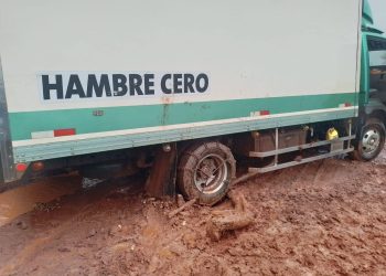 Torrencial lluvia dejó caminos  intransitables y comunidades aisladas en Caaguazú y Alto Paraná
