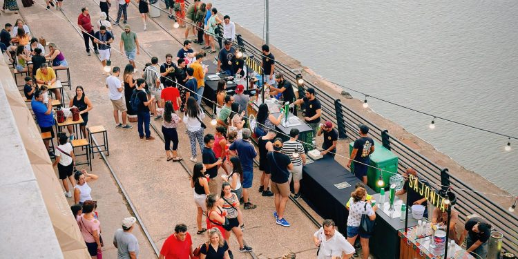 Sábado cultural en el Puerto de Asunción