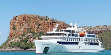 Crucero «olvidó» a anciana en una isla desierta; al volver la hallan sin vida