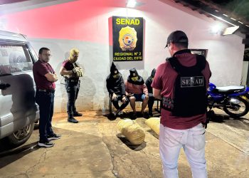 Interceptan vehículo que transportaba cargamento de droga al Brasil