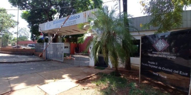 Ciudad del Este: imputan a estudiantes brasileños por presentar certificados falsos