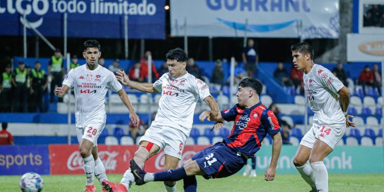 En penales, General Caballero JLM eliminó a Cerro Porteño
