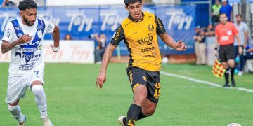 Frenada de Guarani en Villeta