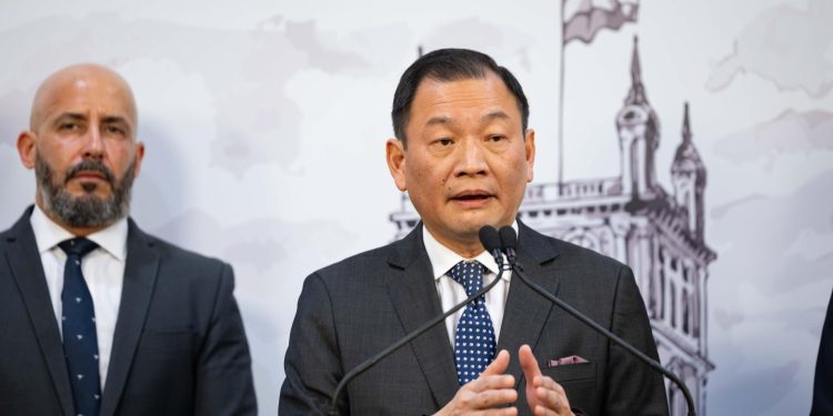 China solo está tratando de sabotear la relación de Taiwán con Paraguay, denunció embajador