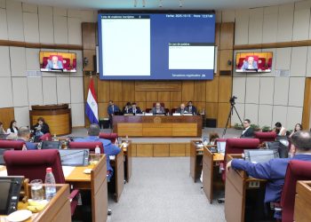 Postergan por 15 días estudio del proyecto de protección a periodistas