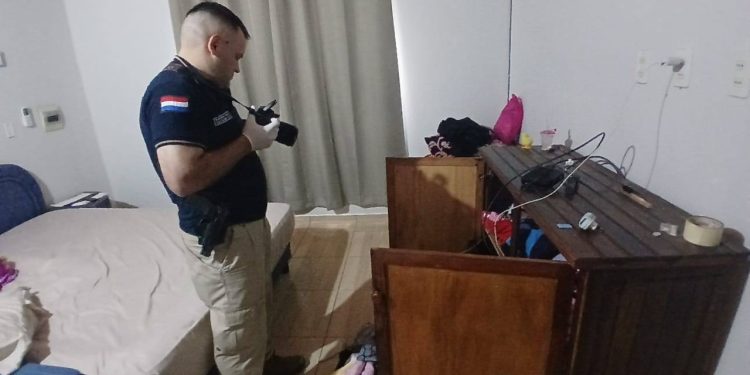 Ladrones «visitaron» la casa de un policía y le robaron su arma reglamentaria