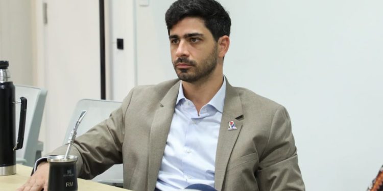 Viceministro destaca que industrias europeas pueden aprovechar a Paraguay como plataforma