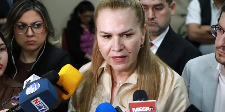 Hospitales de Coronel Oviedo e Itapúa, funcionan a cabalidad, aseguran