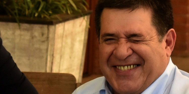 Desestiman denuncia de Giuzzio contra Horacio Cartes