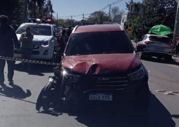 Joven denuncia que músico que la habría atropellado sigue prófugo