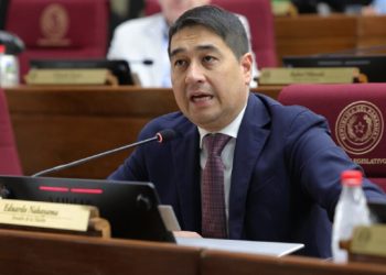 Senador Nakayama apoya a Soledad Núñez de cara a la intendencia de Asunción