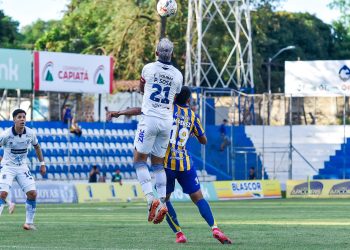 Luqueño cae por goleada ante el 2 de Mayo