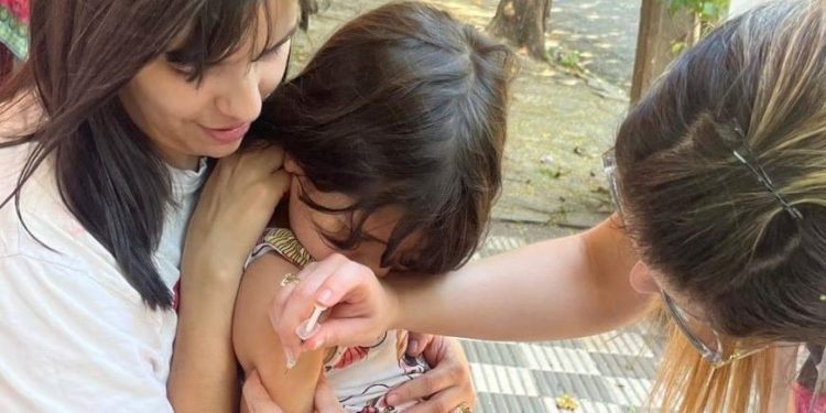 Fortalecen inmunización contra el sarampión en barrios de Asunción