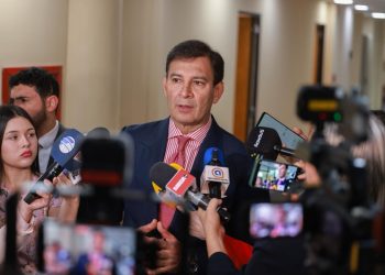 Referentes de HC que simpatizan por China, «ameritaría un debate interno»