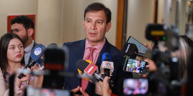 PGN: hay «solicitudes de incrementos muy grandes» que «van por fuera»