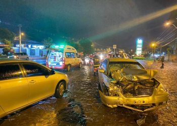 Choque frontal entre automóvil y motocicleta deja dos fallecidos en Cambyretá