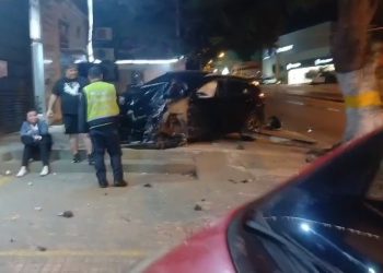 Grave siniestro vial sobre viaducto de República Argentina