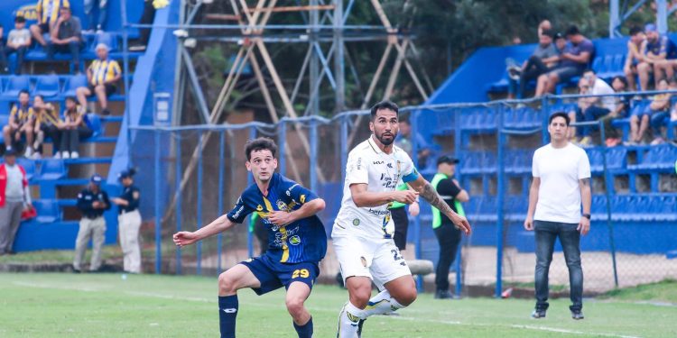 Sportivo Luqueño y Trinidense dan continuidad al capítulo 17