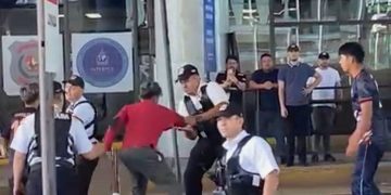 Marinos habrían agredido a menor de edad en zona primaria del Puente de la Amistad