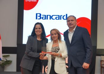 Bancard sobresale con uno de los mejores equipos de comunicación del país