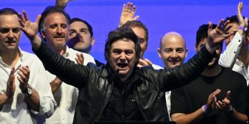 Milei se juega su mayoría en unas legislativas decisivas
