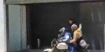 Asaltan a un cambista frente al Shopping del Este