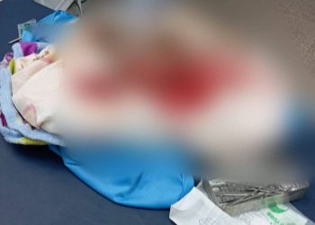 Fiscalía imputó a madre que tiró a su beba dentro de una letrina