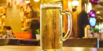 Preparan más de 80.000 litros de cerveza para tradicional fiesta