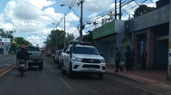 Solitario delincuente tomó por asalto una cooperativa y se llevó unos Gs. 40 millones