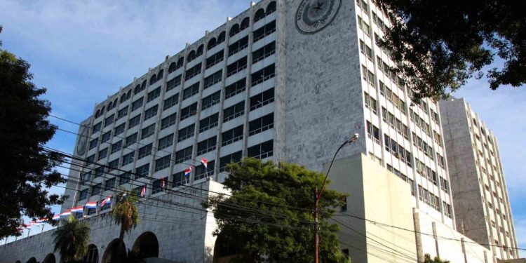 La Corte estaría a nada en dejar sin efecto un importante artículo del código civil paraguayo