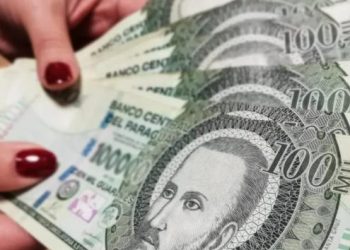 Bloomberg sigue destacando el desempeño del Guaraní en la región