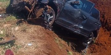 Un fuerte choque dejó dos fallecidos y varios heridos, entre ellos un niño