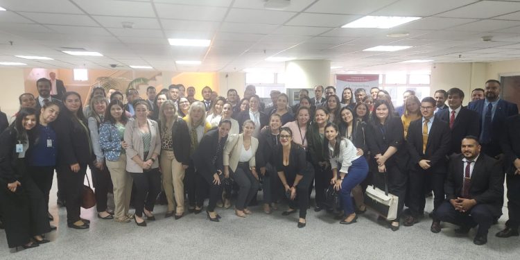 Actuarios judiciales reclaman reivindicación salarial