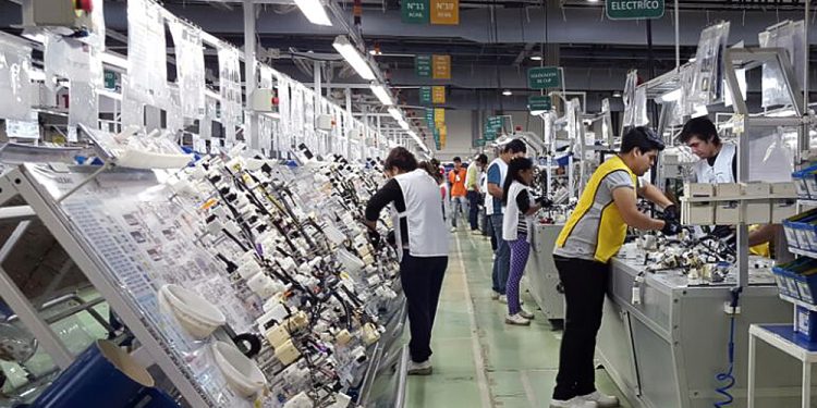 Maquila crea más de 35 mil empleos y logra exportaciones de USD 921 millones