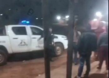 Intentó separar en una pelea y murió baleada
