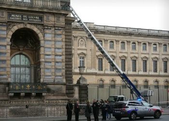 Robaron las joyas de Napoleón en el Louvre