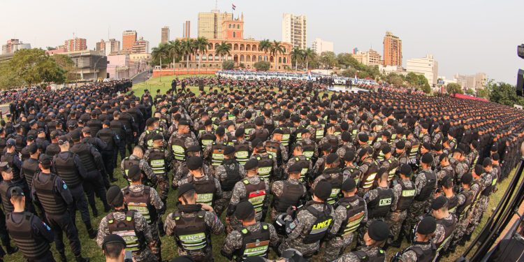 5.000 nuevos policías se sumarán a las fuerzas del orden en todo el país