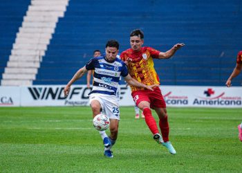 Ameliano se juega una de sus últimas chances coperas, frente al 2 de Mayo que vive un histórico momento