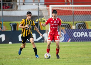 Guaraní visita a General Caballero buscando mantener la fé en ser campeón