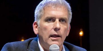 Agustín Saguier lamenta que oposición no administre bien sus diferencias