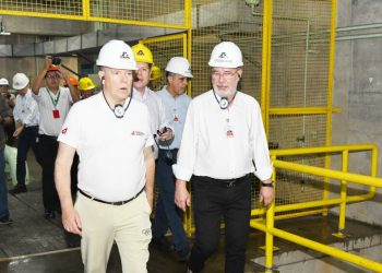 Príncipe de Mónaco visitó Itaipú y destacó su magnitud