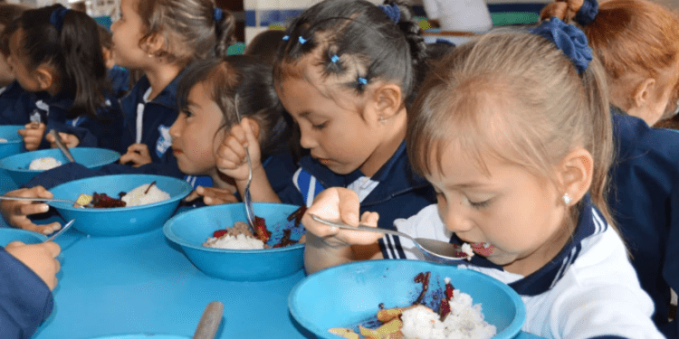 Presidente de Consejo de Gobernadores reconoce que deudas de Hambre Cero son «gigantescas»