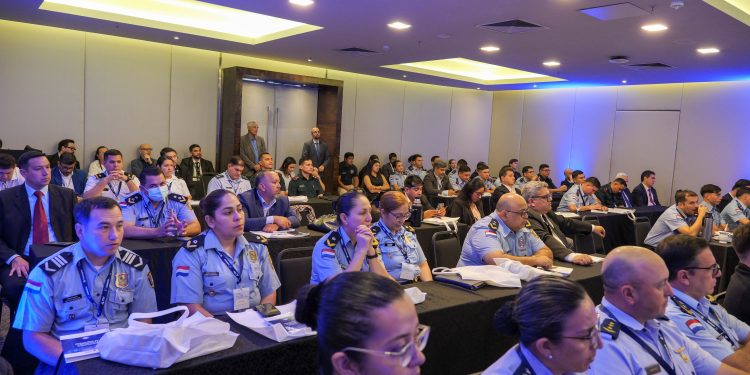 Innovación, IA y tecnología aplicadas a investigaciones marcaron el eje del Congreso #4C