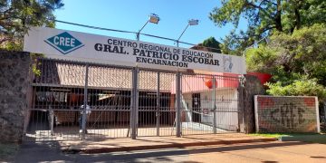 Adolescente resulta herido en una pelea entre alumnos del Centro Regional de Educación de Encarnación