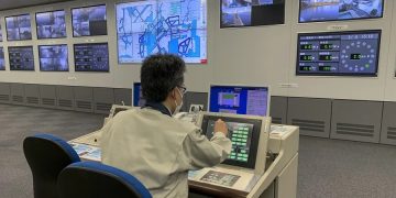 Japón levanta alerta de tsunami