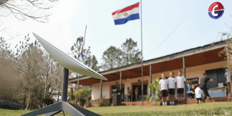 COPACO concreta acuerdo con Starlink para dar internet a escuelas rurales